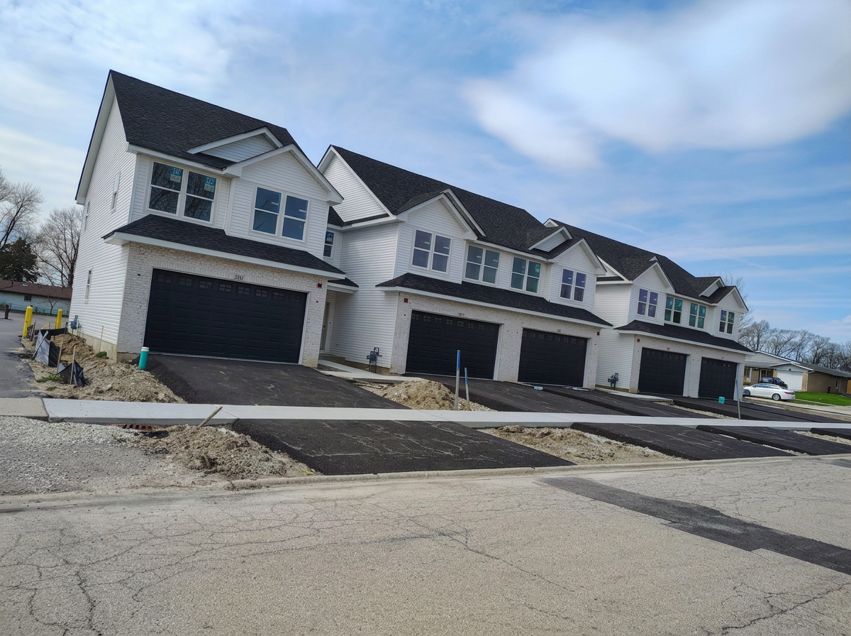 New home construction in Plainfield IL townhomes