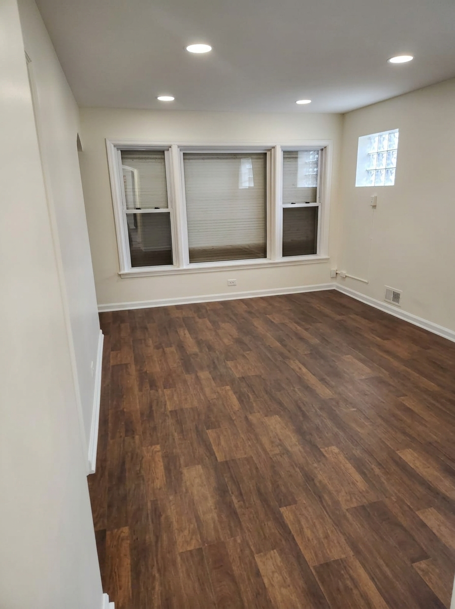 Room renovation in Plainfield IL hardwood flooring